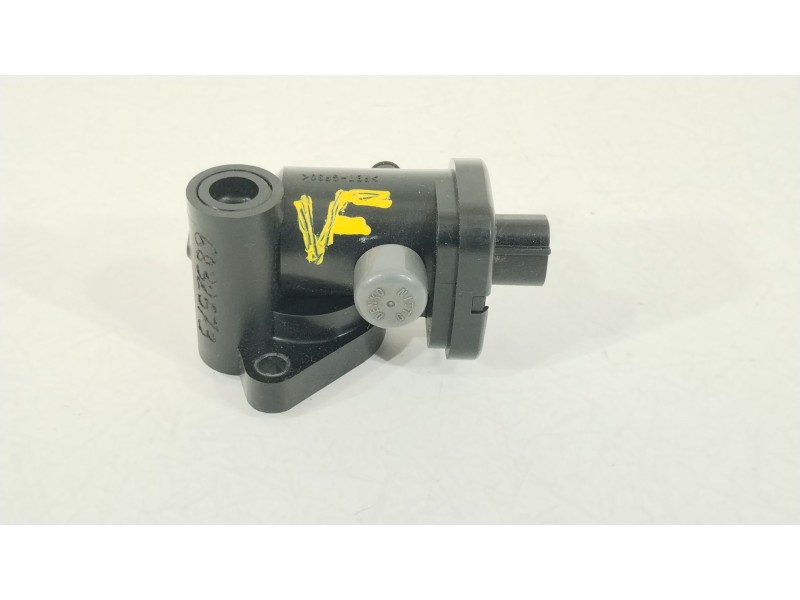 Recambio de valvula ralenti para mazda 3 lim. (bl) 1.6 16v cat referencia OEM IAM 0120105181  