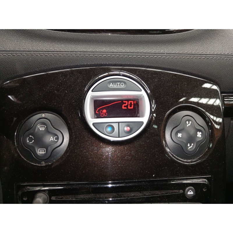 Recambio de mando climatizador para renault clio iii grandtour (kr0/1_) 1.5 dci referencia OEM IAM 8200296683  