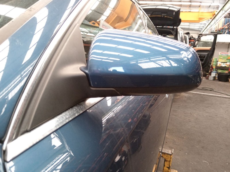 Recambio de retrovisor izquierdo para audi a6 c6 (4f2) 3.0 tdi quattro referencia OEM IAM   