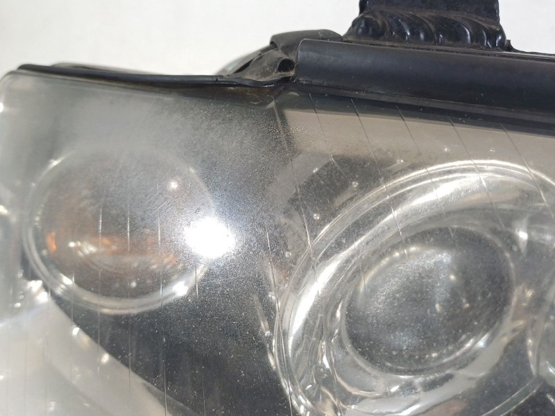 Recambio de faro derecho para audi a4 b6 (8e2) 2.0 referencia OEM IAM 8E0941004F 8E0990008F 89305700