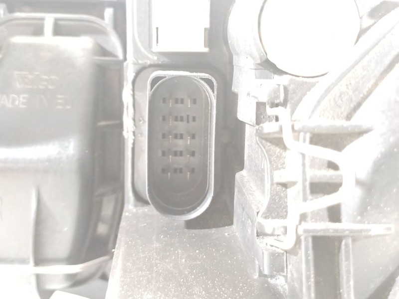 Recambio de faro derecho para audi a4 b6 (8e2) 2.0 referencia OEM IAM 8E0941004F 8E0990008F 89305700