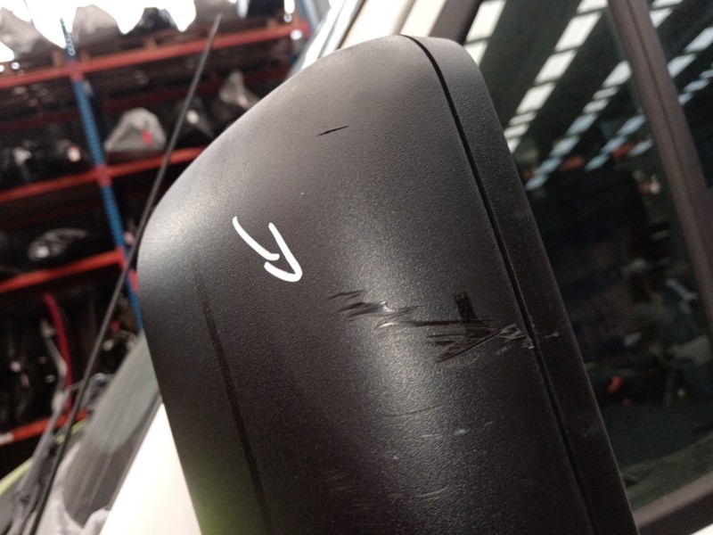 Recambio de retrovisor izquierdo para iveco daily iii furgoneta 29 l 9 v referencia OEM IAM 500325706  