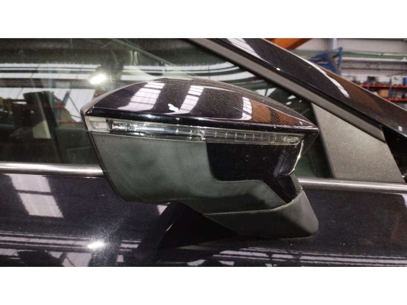 Recambio de retrovisor derecho para seat leon st (5f8) 1.4 tsi referencia OEM IAM 5F1857508Q  