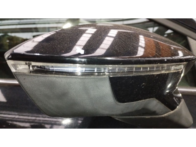 Recambio de retrovisor derecho para seat leon st (5f8) 1.4 tsi referencia OEM IAM 5F1857508Q  