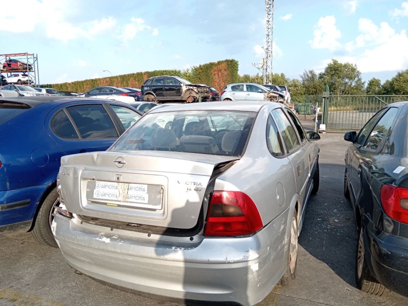 opel vectra b (j96) del año 1999