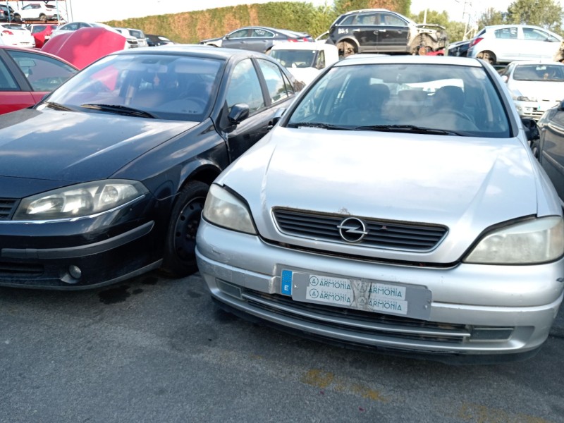 opel astra g hatchback (t98) del año 2001