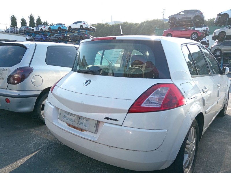 renault megane ii (bm0/1_, cm0/1_) del año 2004