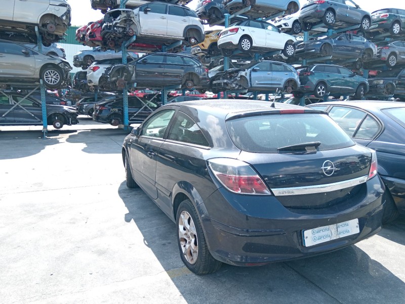 opel astra h (a04) del año 2006