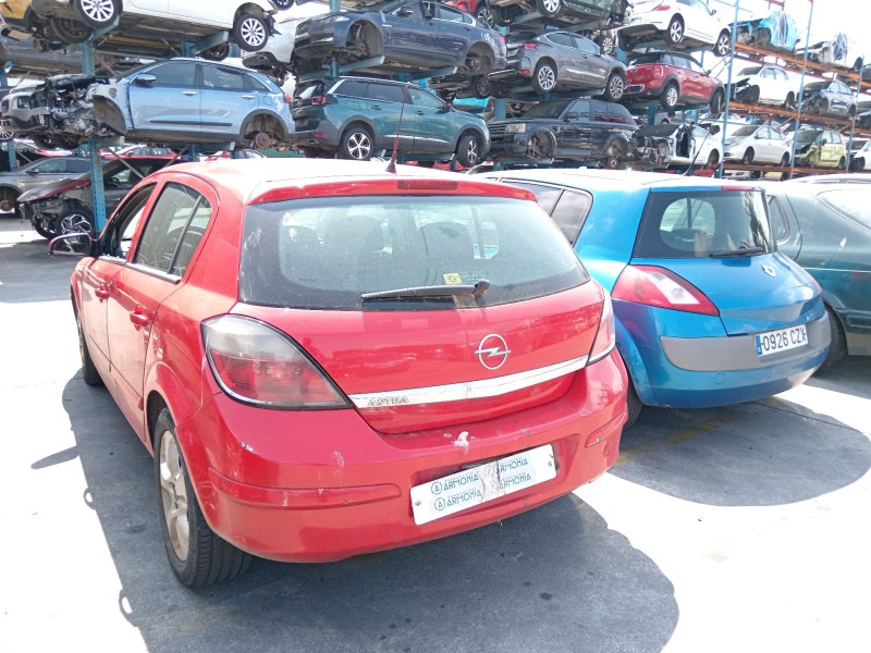 opel astra h (a04) del año 2005