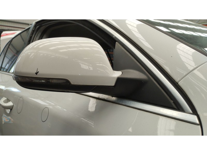 Recambio de retrovisor derecho para skoda superb ii (3t4) 2.0 tdi 16v referencia OEM IAM 3T1857508CC  