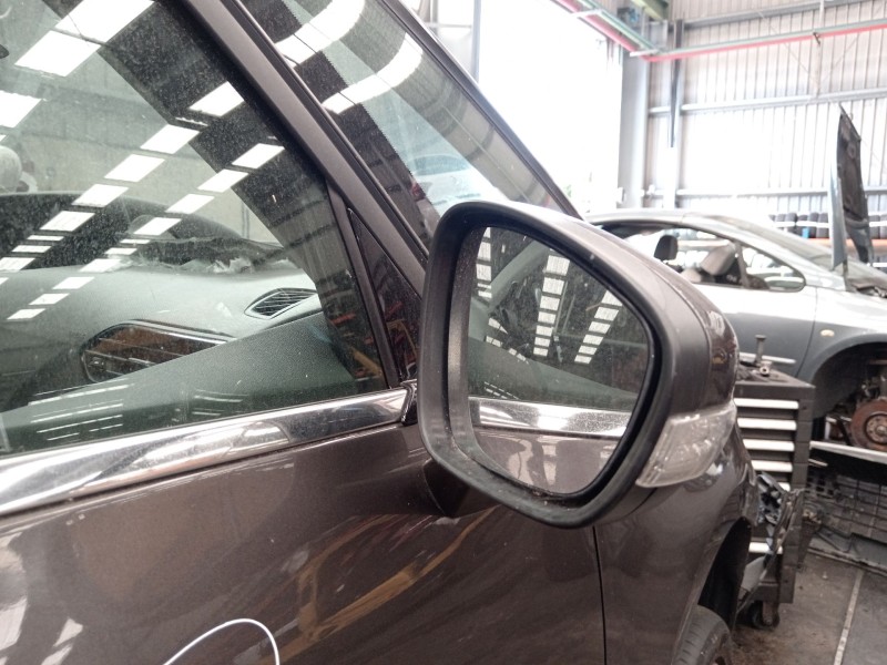 Recambio de retrovisor derecho para citroën c4 picasso ii 1.2 thp 130 referencia OEM IAM 1609430680  