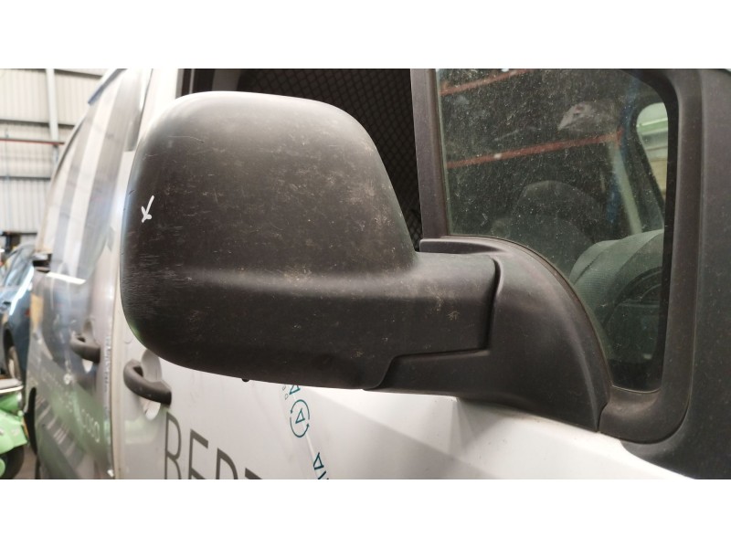 Recambio de retrovisor derecho para peugeot partner furgoneta/monovolumen 1.6 hdi referencia OEM IAM 1679996880  