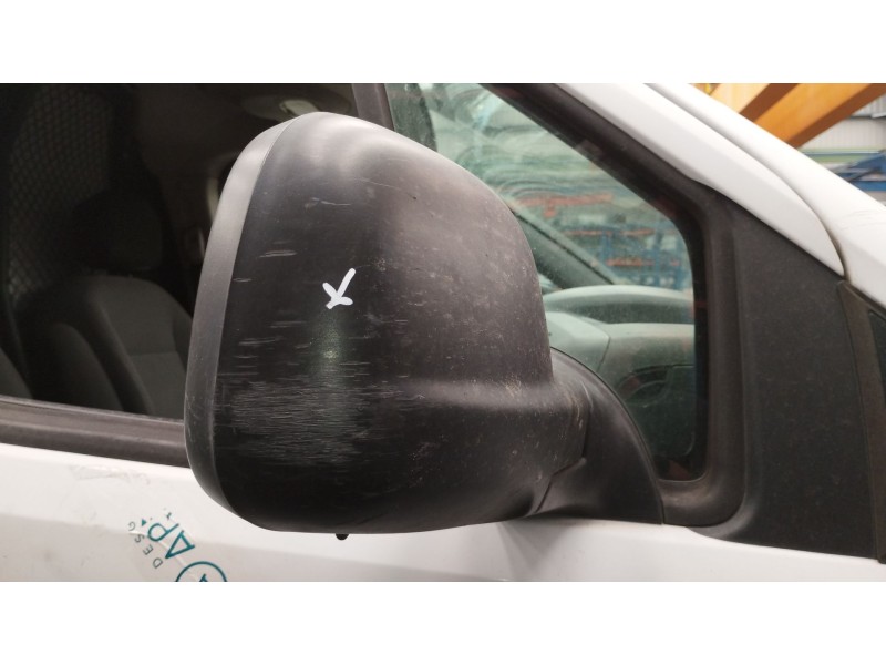 Recambio de retrovisor derecho para peugeot partner furgoneta/monovolumen 1.6 hdi referencia OEM IAM 1679996880  