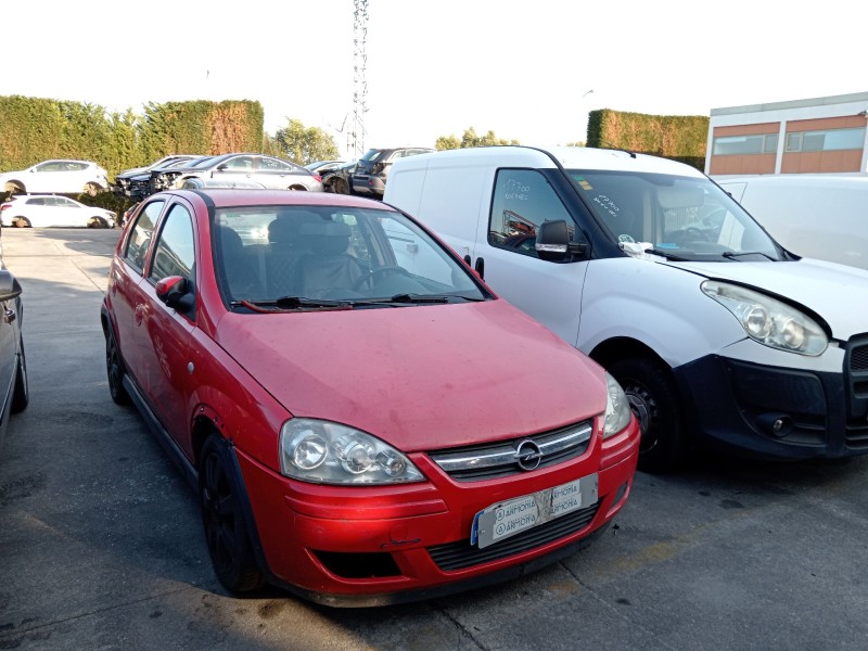 opel corsa c (x01) del año 2005