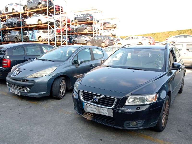 volvo v50 (545) del año 2008
