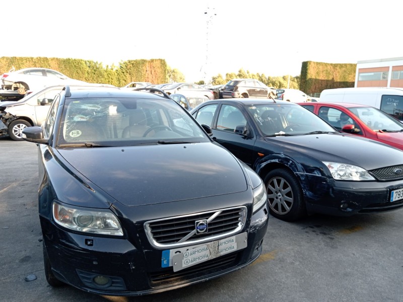volvo v50 (545) del año 2008