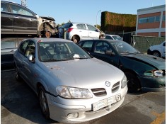nissan almera ii hatchback (n16) del año 2001 2