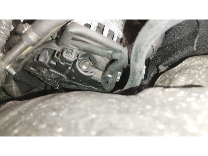 Recambio de alternador para peugeot 5008 (0u_, 0e_) 1.6 hdi referencia OEM IAM 0986083890 9822230780 