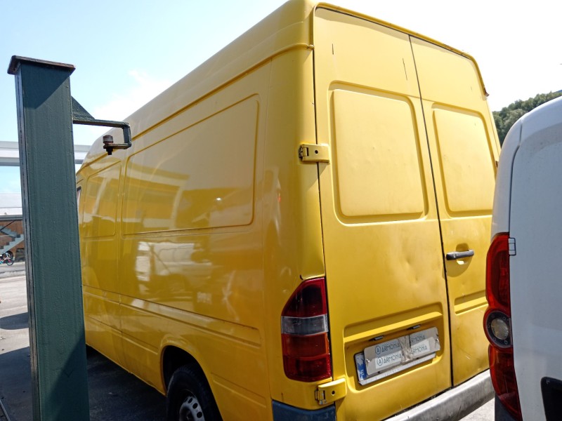 mercedes-benz sprinter 3-t furgoneta (b903) del año 2002