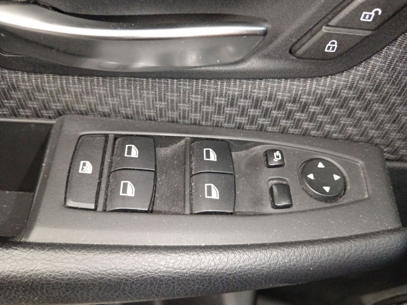Recambio de mando elevalunas delantero izquierdo para bmw 2 active tourer (f45) 218 d referencia OEM IAM 61319632116  