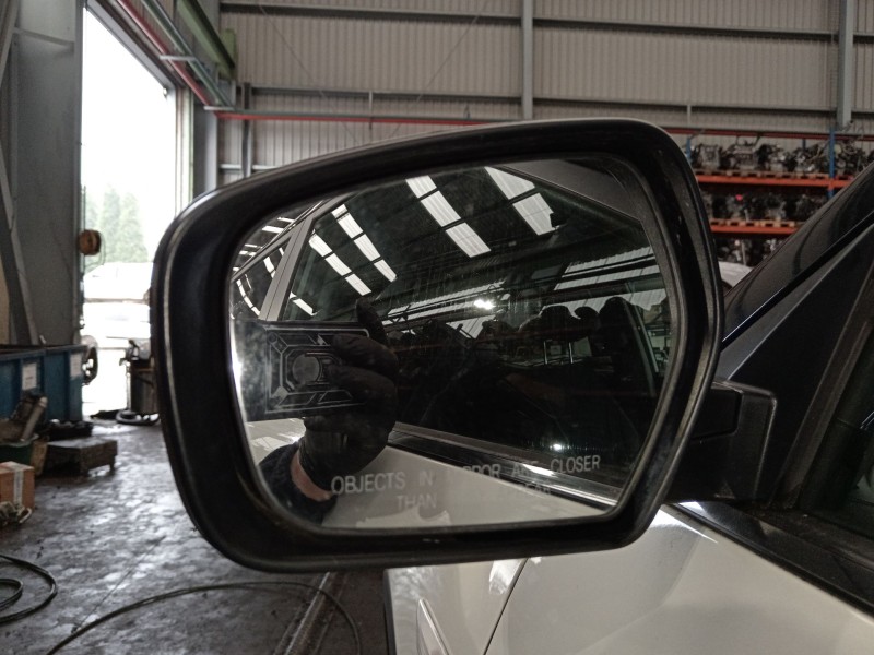 Recambio de retrovisor izquierdo para ssangyong tivoli 1.6 xdi 160 referencia OEM IAM 78950352A0  