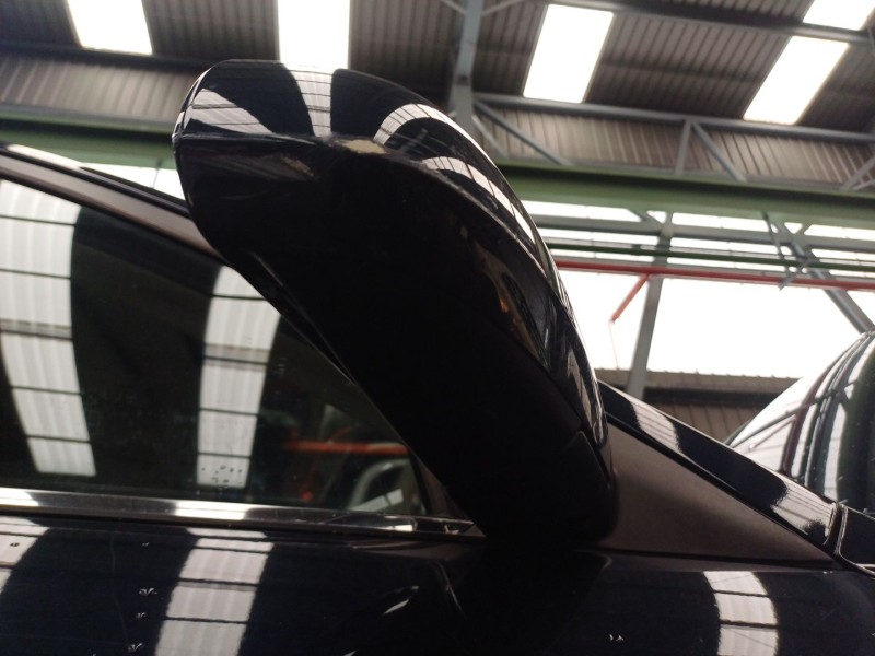 Recambio de retrovisor derecho para hyundai sonata v (nf) 2.4 referencia OEM IAM 876203K110  