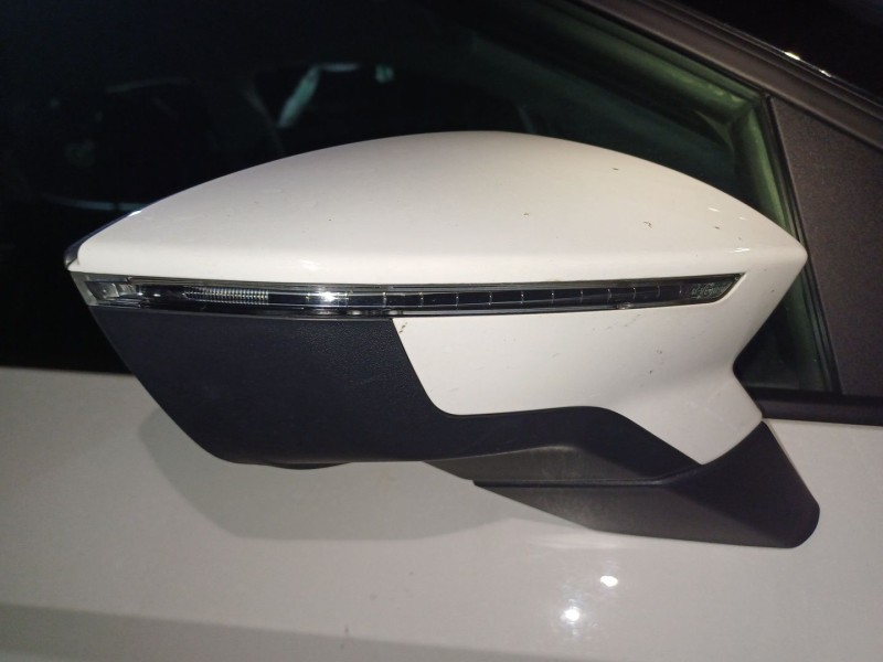 Recambio de retrovisor derecho para seat arona (kj7, kjp) 1.0 tsi referencia OEM IAM   