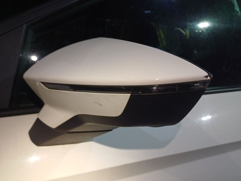 Recambio de retrovisor izquierdo para seat arona (kj7, kjp) 1.0 tsi referencia OEM IAM   