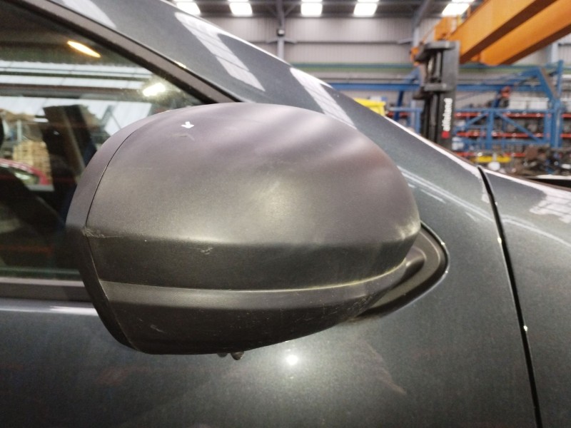 Recambio de retrovisor derecho para dacia duster ii access referencia OEM IAM 963013851R  
