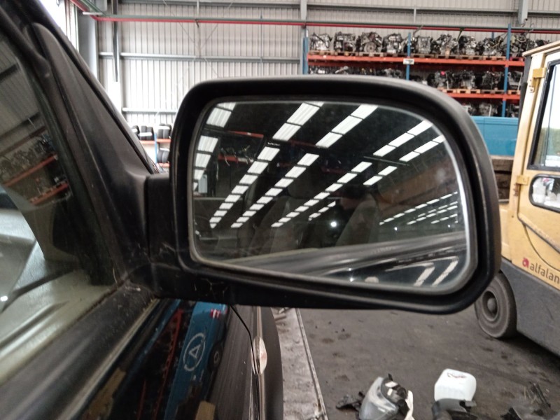 Recambio de retrovisor derecho para hyundai tucson (jm) 2.0 referencia OEM IAM 876202E560  