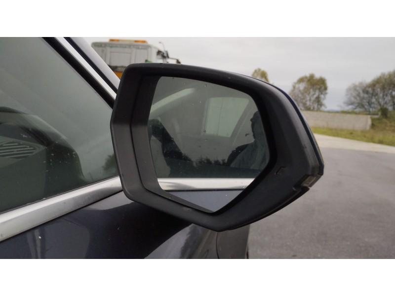 Recambio de retrovisor derecho para seat leon (kl1, klg) 1.5 tsi referencia OEM IAM 5FB857508AE  