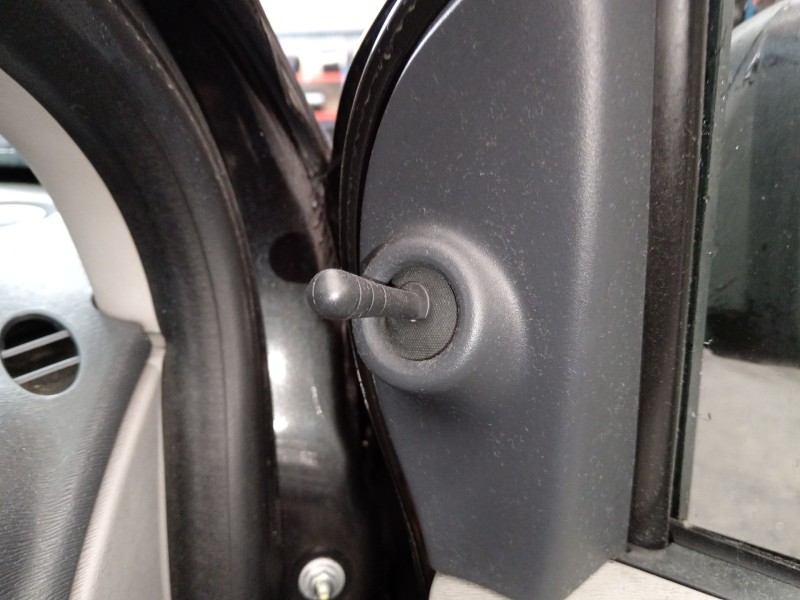 Recambio de retrovisor derecho para renault twingo ii (cn0_) 1.5 dci (cn0e) referencia OEM IAM   