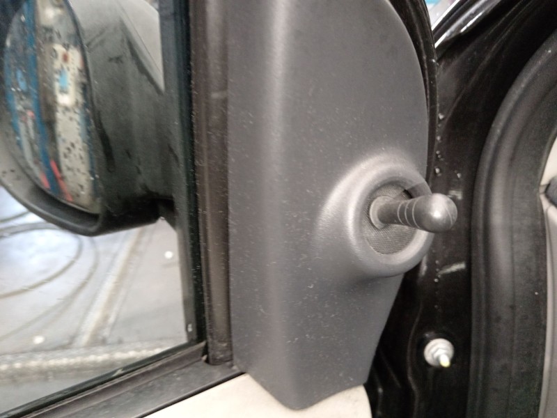 Recambio de retrovisor izquierdo para renault twingo ii (cn0_) 1.5 dci (cn0e) referencia OEM IAM   