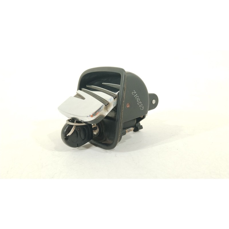 Recambio de maneta exterior porton para seat ibiza ii (6k1) 1.9 sdi referencia OEM IAM 6K0827565K  