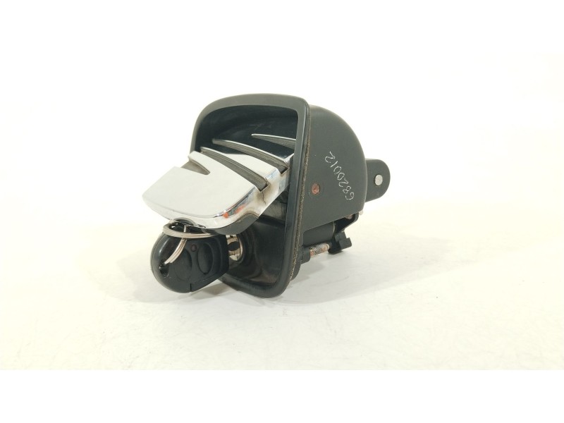 Recambio de maneta exterior porton para seat ibiza ii (6k1) 1.9 sdi referencia OEM IAM 6K0827565K  