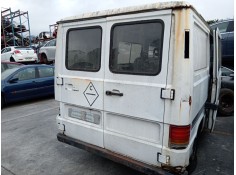 mercedes-benz mb furgoneta (w631) del año 1990 2