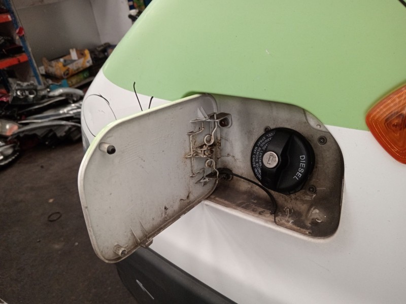 Recambio de tapa exterior combustible para citroën jumper i autobús (230p) 2.8 hdi referencia OEM IAM   