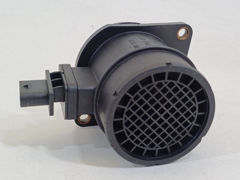 Recambio de caudalimetro para hyundai i20 city s referencia OEM IAM 281642A500 9021050002 