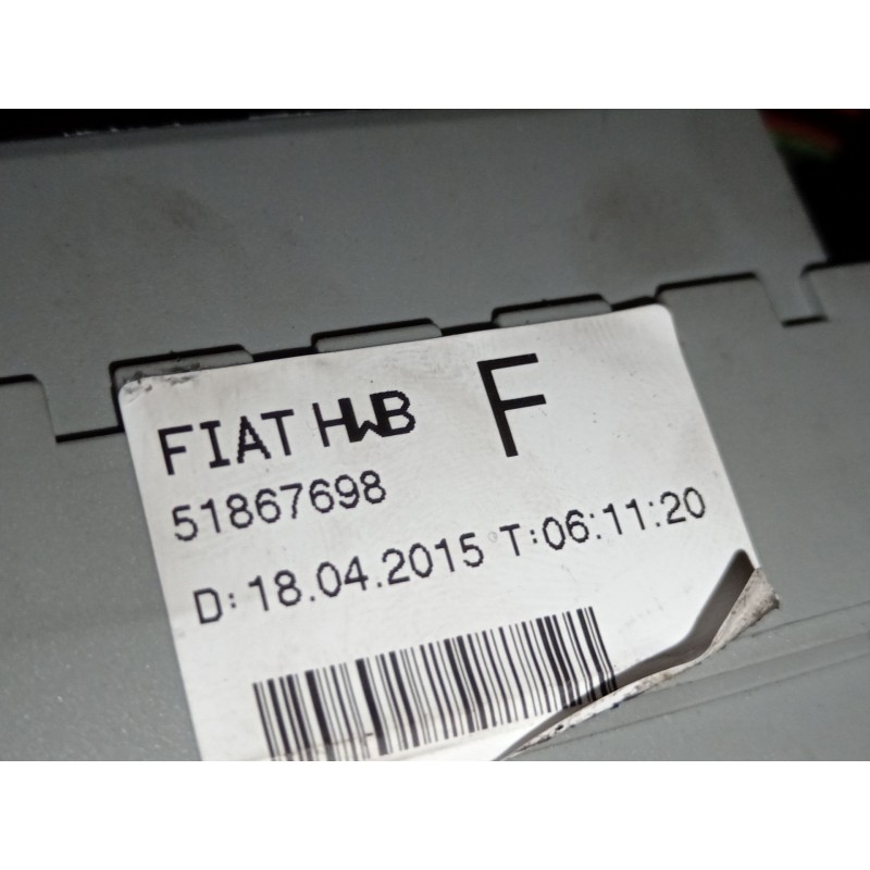 Recambio de caja reles / fusibles para opel combo furgoneta/monovolumen (x12) 1.3 cdti (b05) referencia OEM IAM 51867698  