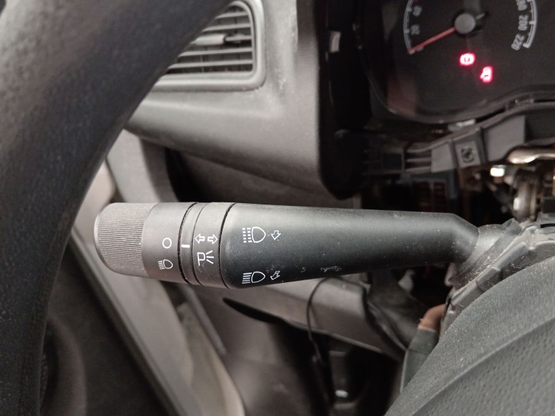 Recambio de mando luces para opel combo furgoneta/monovolumen (x12) 1.3 cdti (b05) referencia OEM IAM 07356067930  