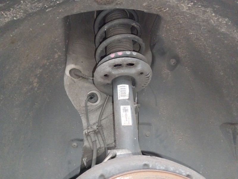 Recambio de amortiguador delantero derecho para skoda yeti (5l) 1.2 tsi referencia OEM IAM 1K0413031BK  