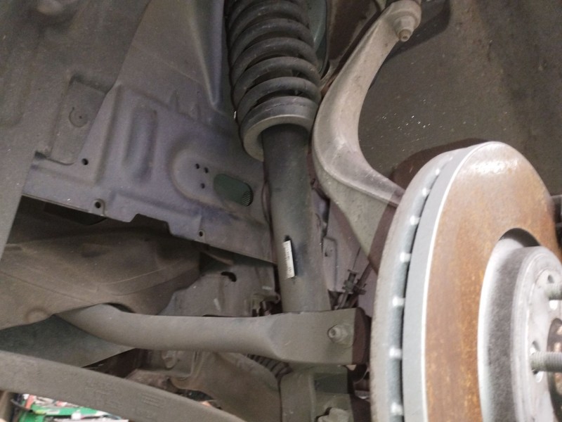 Recambio de amortiguador delantero izquierdo para jaguar xf i (x250) 2.2 d referencia OEM IAM 8X2345BC  