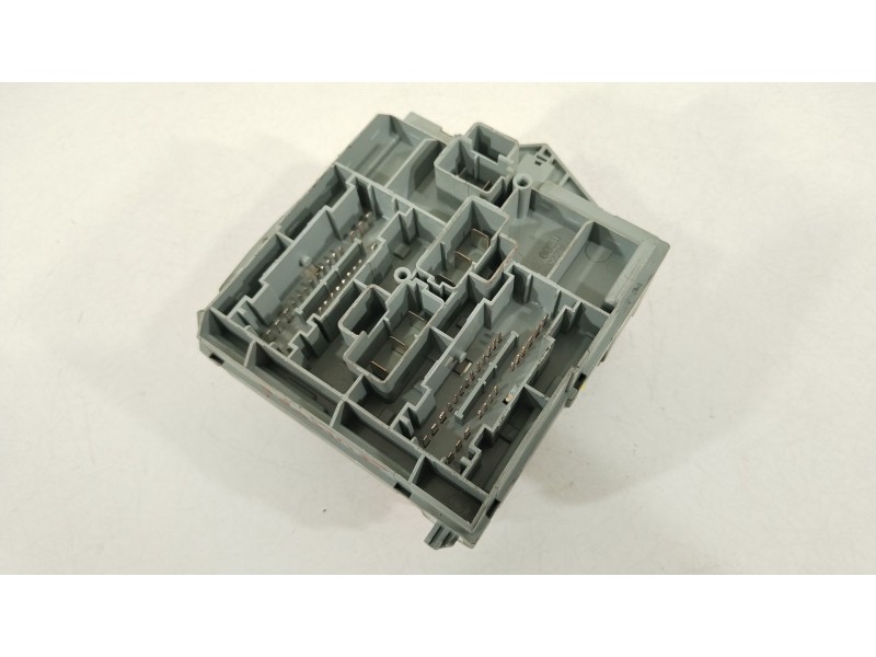 Recambio de caja reles / fusibles para citroën jumper i autobús (230p) 2.8 hdi referencia OEM IAM 1332044080  