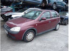 opel corsa c (x01) del año 2001