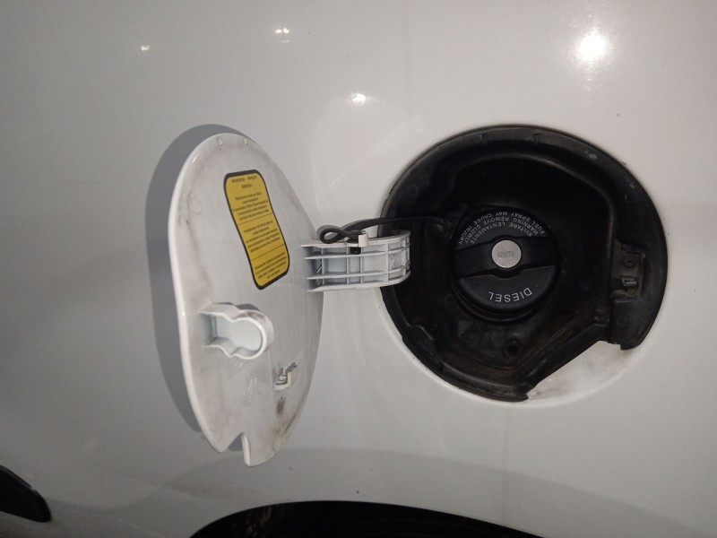 Recambio de tapa exterior combustible para opel combo furgoneta/monovolumen (x12) 1.3 cdti (b05) referencia OEM IAM   