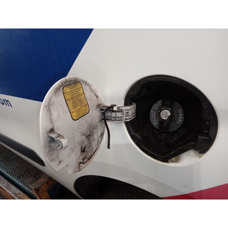 Recambio de tapa exterior combustible para opel combo furgoneta/monovolumen (x12) 1.3 cdti (b05) referencia OEM IAM   