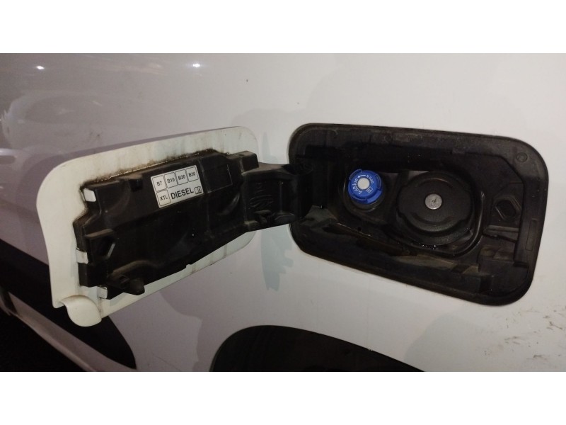 Recambio de tapa exterior combustible para opel combo furgoneta/monovolumen (k9) 1.6 d referencia OEM IAM   