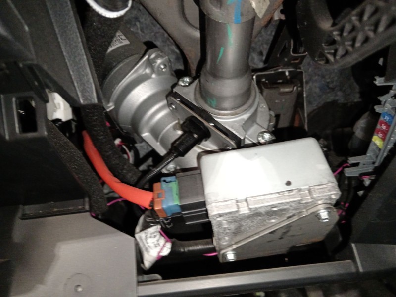Recambio de columna direccion para nissan note (e12) 1.2 dig-s referencia OEM IAM 488103VV2B 6900003077 