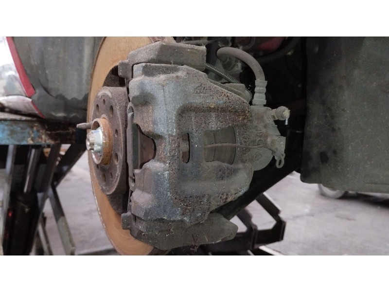 Recambio de pinza freno delantera derecha para opel combo furgoneta/monovolumen (x12) 1.3 cdti (b05) referencia OEM IAM   