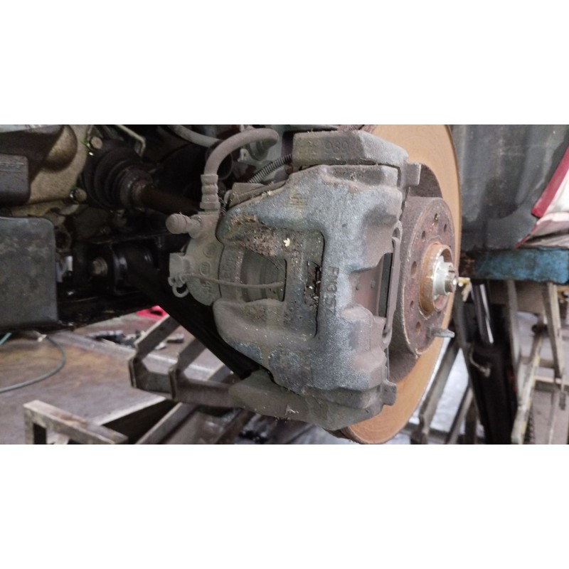 Recambio de pinza freno delantera izquierda para opel combo furgoneta/monovolumen (x12) 1.3 cdti (b05) referencia OEM IAM   
